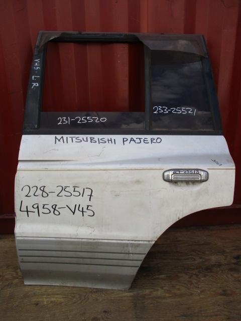 Used Mitsubishi Pajero DOOR SHELL REAR LEFT